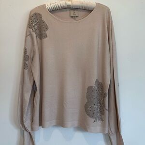 New Sioni Soft Neutral Floral Lightweight Sweater